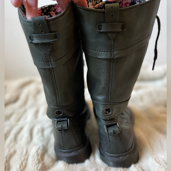 Dr Martens Triumph Floral Boot Size 6 - Picture 7 of 13